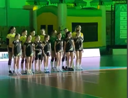 U12 volejbolistes piedzīvo īpašu brīdi Latvijas Kausa finālos