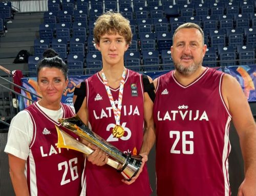 Matīss Preimanis kopā ar Latvijas U16 basketbola izlasi triumfē Eiropas čempionātā