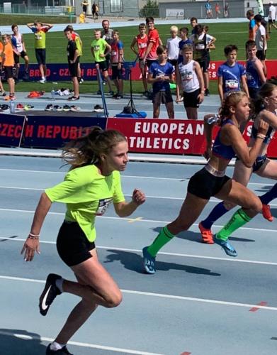 061ee6ea-85cc-45a0-8581-368cee62520c