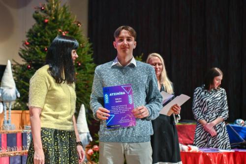 183210decembris-10-2025