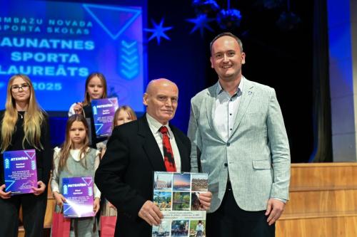 184752decembris-10-2025