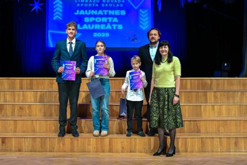 185248decembris-10-2025