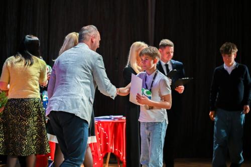 185746decembris-10-2025