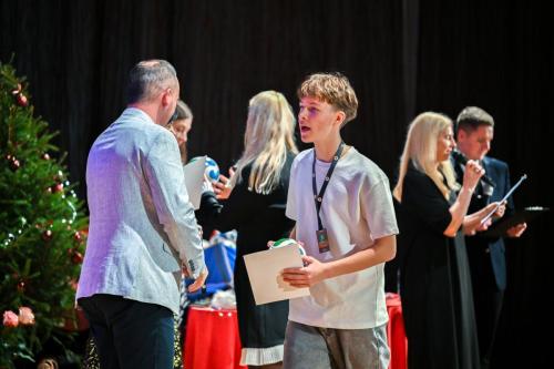 185806decembris-10-2025