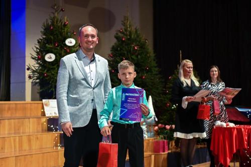 190755decembris-10-2025