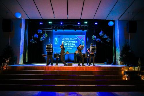 192853decembris-10-2025