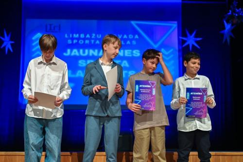 193647decembris-10-2025