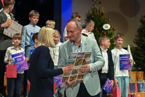 194618decembris-10-2025