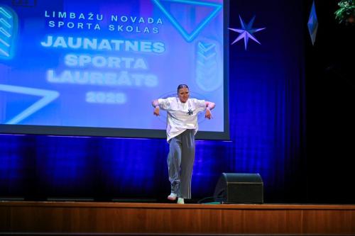 194845decembris-10-2025