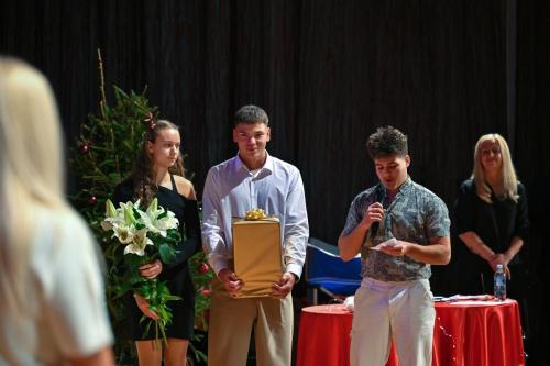 200559decembris-10-2025