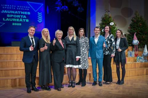 202102decembris-10-2025