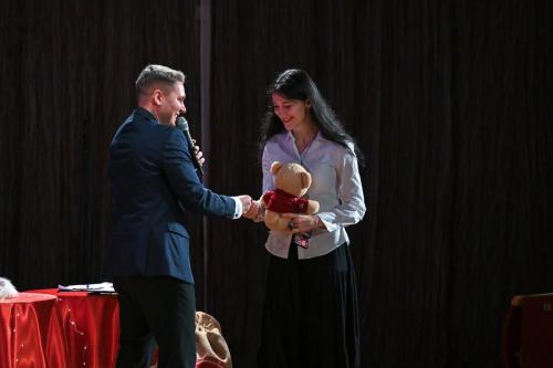 202246decembris-10-2025