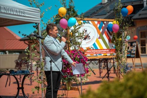 13130610dsc 7590 (1) (1) (1) (1)