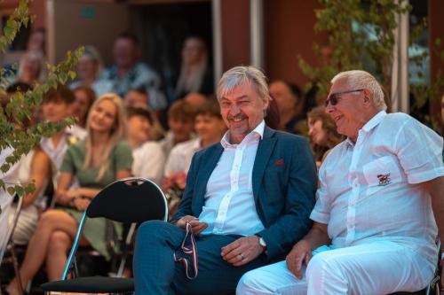 13133944dsc 5421 (1) (1) (1) (1)