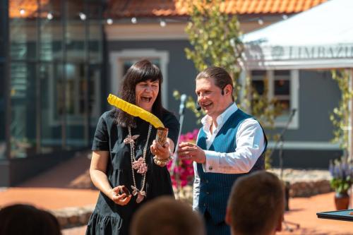 13142618dsc 5512 (1) (1) (1)