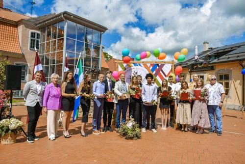 132332junijs-12-2024