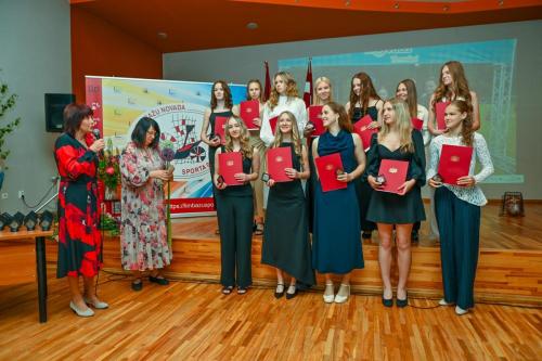 132806junijs-11-2025