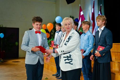 142244junijs-10-2026