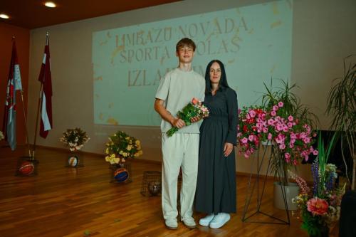 142935junijs-11-2025