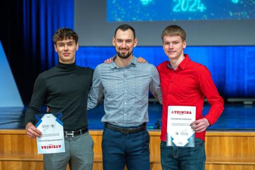 201535decembris-13-2024