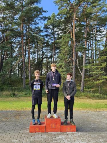 39ef31d5-5eb1-43f1-a896-25057154aa82