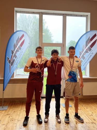 514588223 1043596841318872 6056636717846671618 n