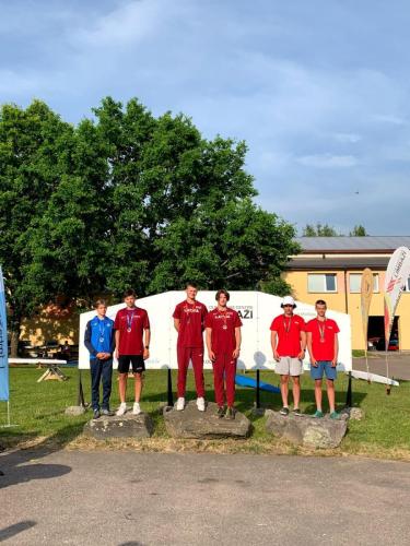 5f6f0dcb-696a-429d-a5ea-e664f957c2bc