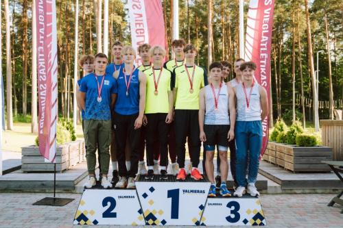 aeyy39rw9y2wym4lfl0q