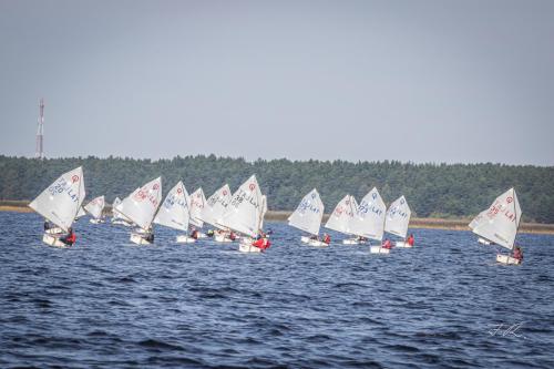 Rīgas Atklātais čempionāts un meistarsacīkstes burāšanā 2025 (FOTO: Jānis Rupenheits)