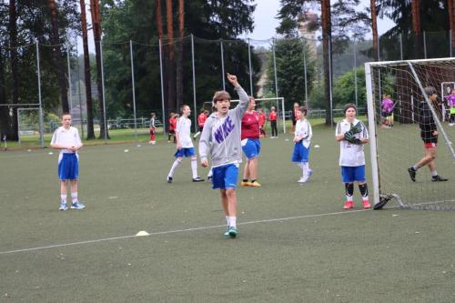 ln-skolu-futbols-staicele-2025-09-18-006