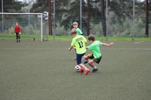 ln-skolu-futbols-staicele-2025-09-18-037