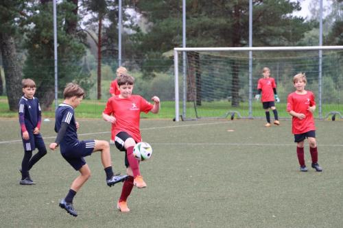 ln-skolu-futbols-staicele-2025-09-18-064