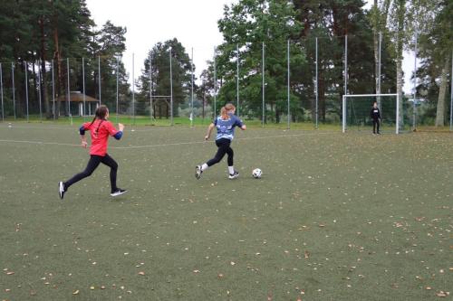 ln-skolu-futbols-staicele-2025-09-18-081