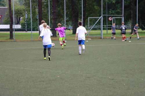 ln-skolu-futbols-staicele-2025-09-18-086