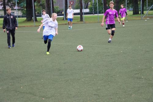 ln-skolu-futbols-staicele-2025-09-18-088