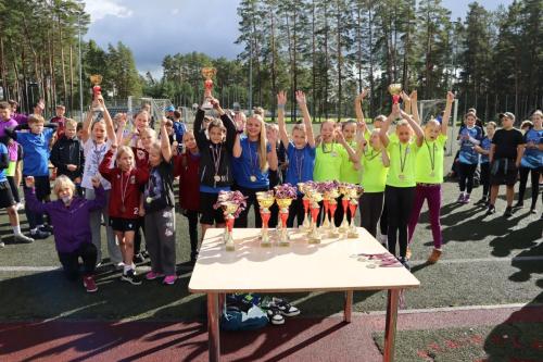 ln-skolu-futbols-staicele-2025-09-18-138