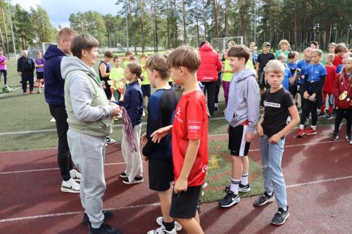 ln-skolu-futbols-staicele-2025-09-18-154