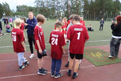 ln-skolu-futbols-staicele-2025-09-18-165