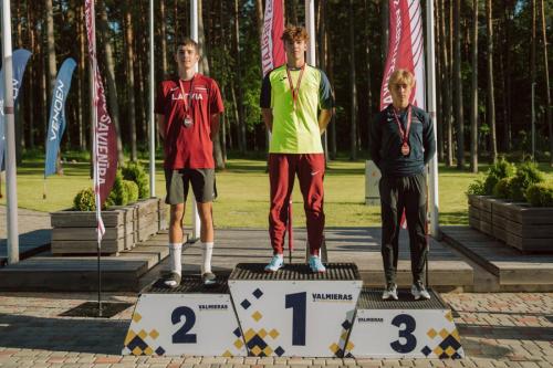 rfl3jplef98p3hgfulfg (1)