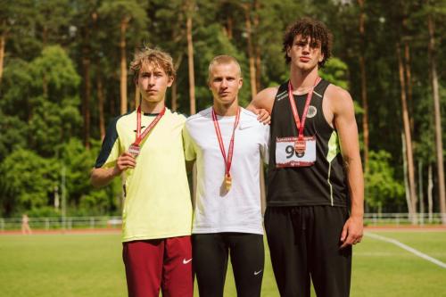 rfrkgedetbqnuhgrnq7c (1)