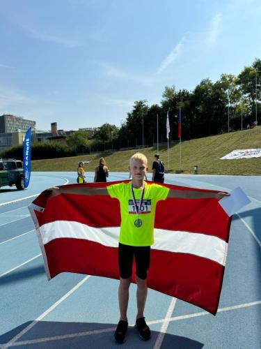 whatsapp-image-2024-09-05-at-16.41.12