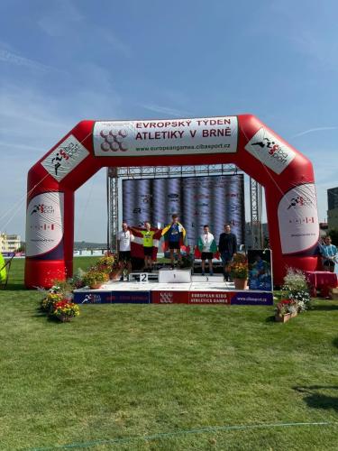 whatsapp-image-2024-09-05-at-16.41.13