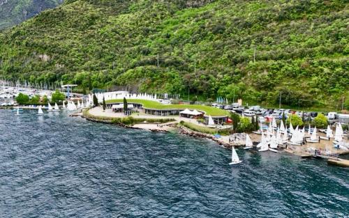 whatsapp-image-2025-04-24-at-14.51.02-3