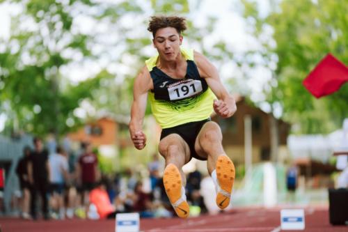 yrhf1kmpmpdpwqzd9vjl (1)