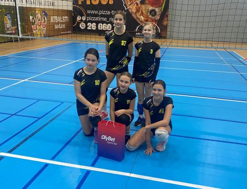 Spēles aizvada U-12 gupas volejbolistes