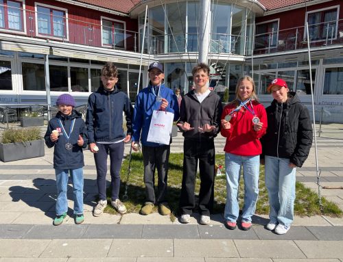 Niklāvs un Hugo startē Pärnu pavasara regatē: sudrabs un vēja pārbaudījumi