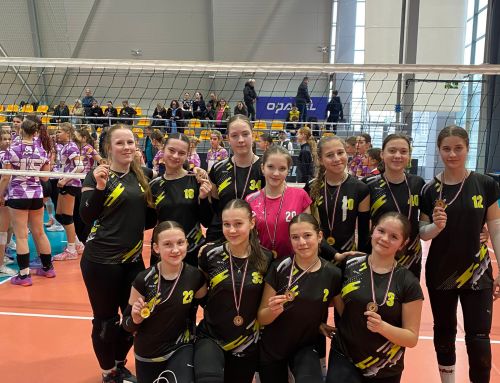 U14 volejbolistes “Pavasara kausā jauniešiem” izcīna bronzas godalgas